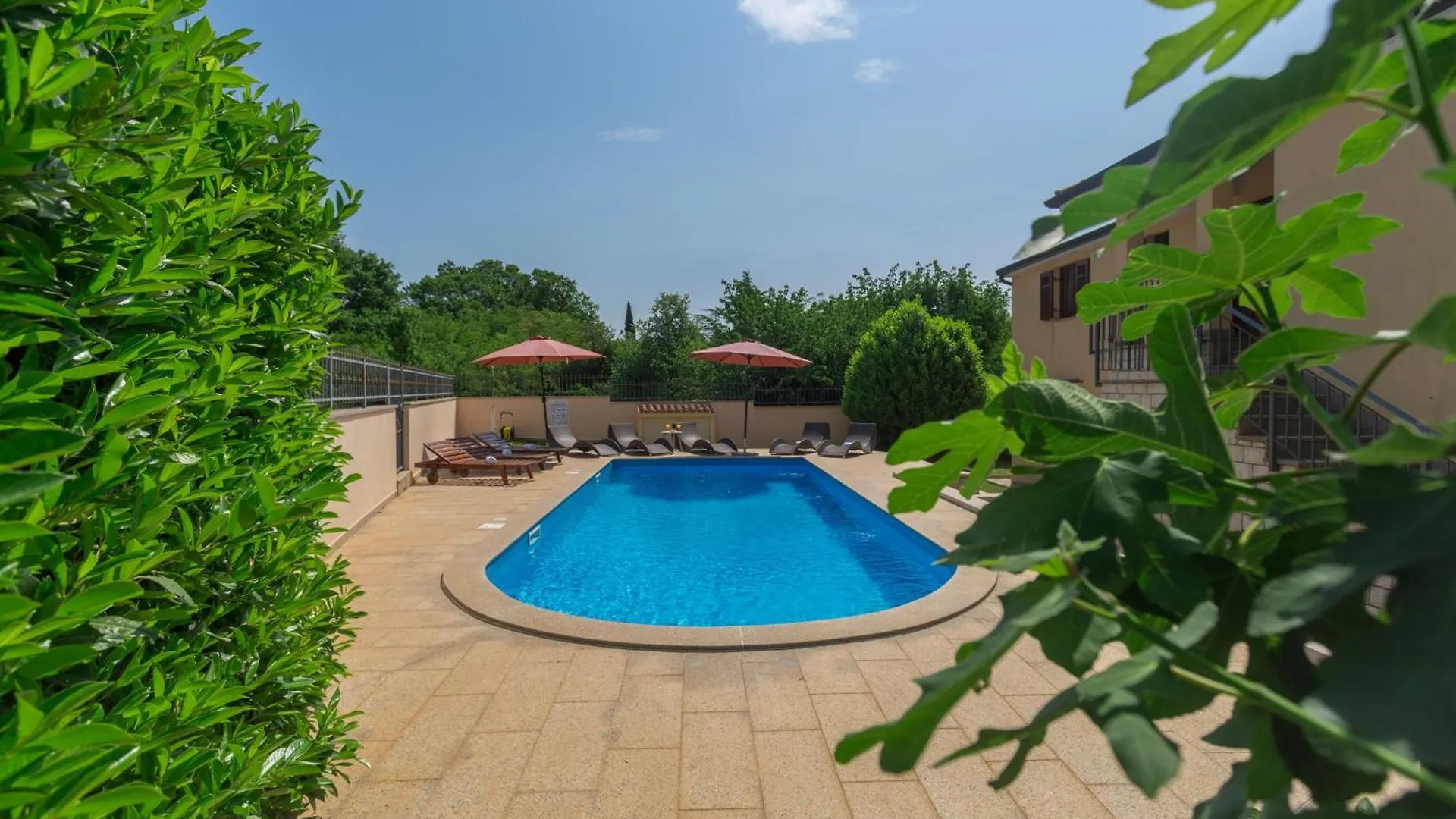 Ferienwohnung Marea 3 Mit Pool Und Meerblick Porec 0*,  Croatia